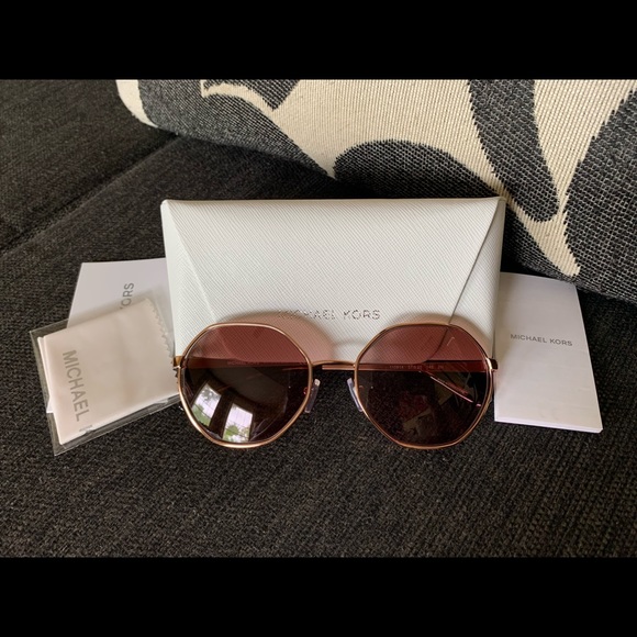 Michael Kors Accessories - ✅NWOT Michael Kors - Porto Rose Gold Sunglasses!